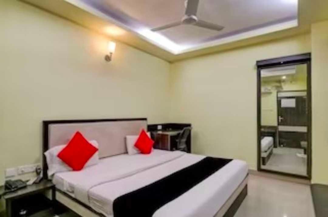 Collection O Hotel Kashi Inn Varanasi Exterior photo